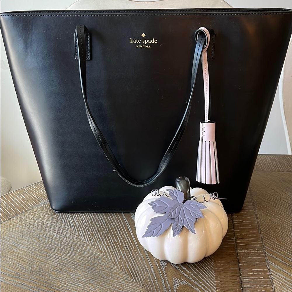 Kate Spade Jane Tote in Black Saffiano Leather with Lavender Tassel